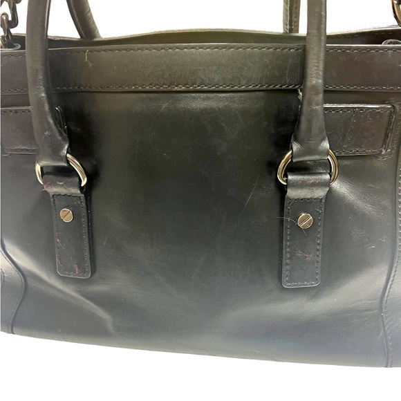 - Michael Kors Hamilton satchel with optional chain and leather strap lock/ key - Picture 12 of 16